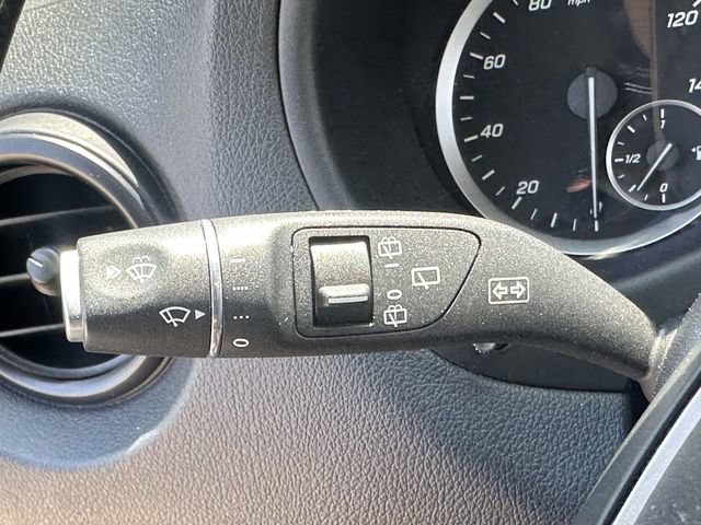Used 2020 Mercedes-Benz Metris Passenger image 30
