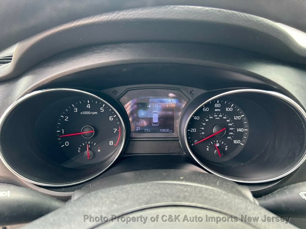 Used 2019 Kia Sedona L FWD image 46