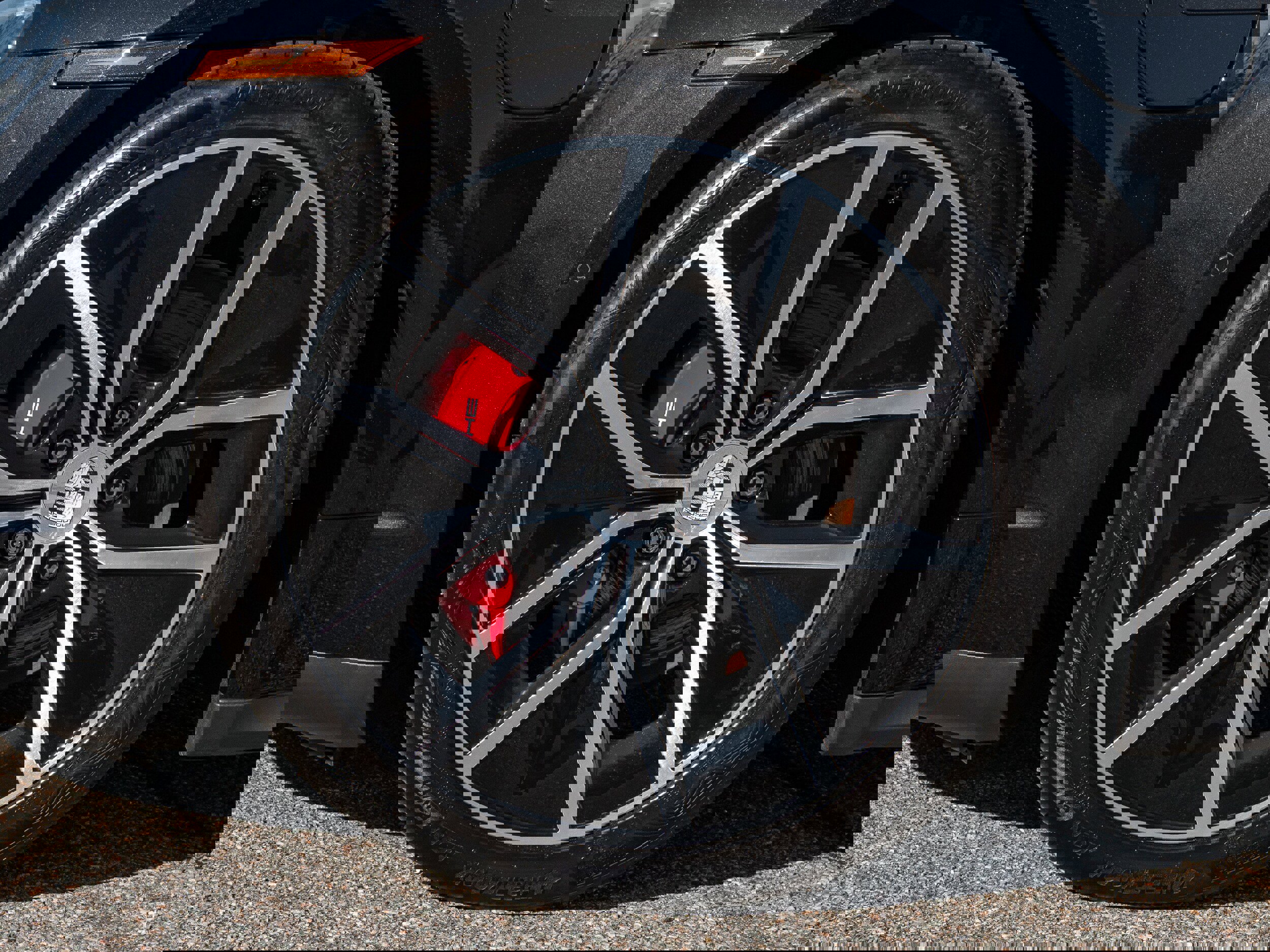 Used 2025 Porsche Taycan 4S image 19