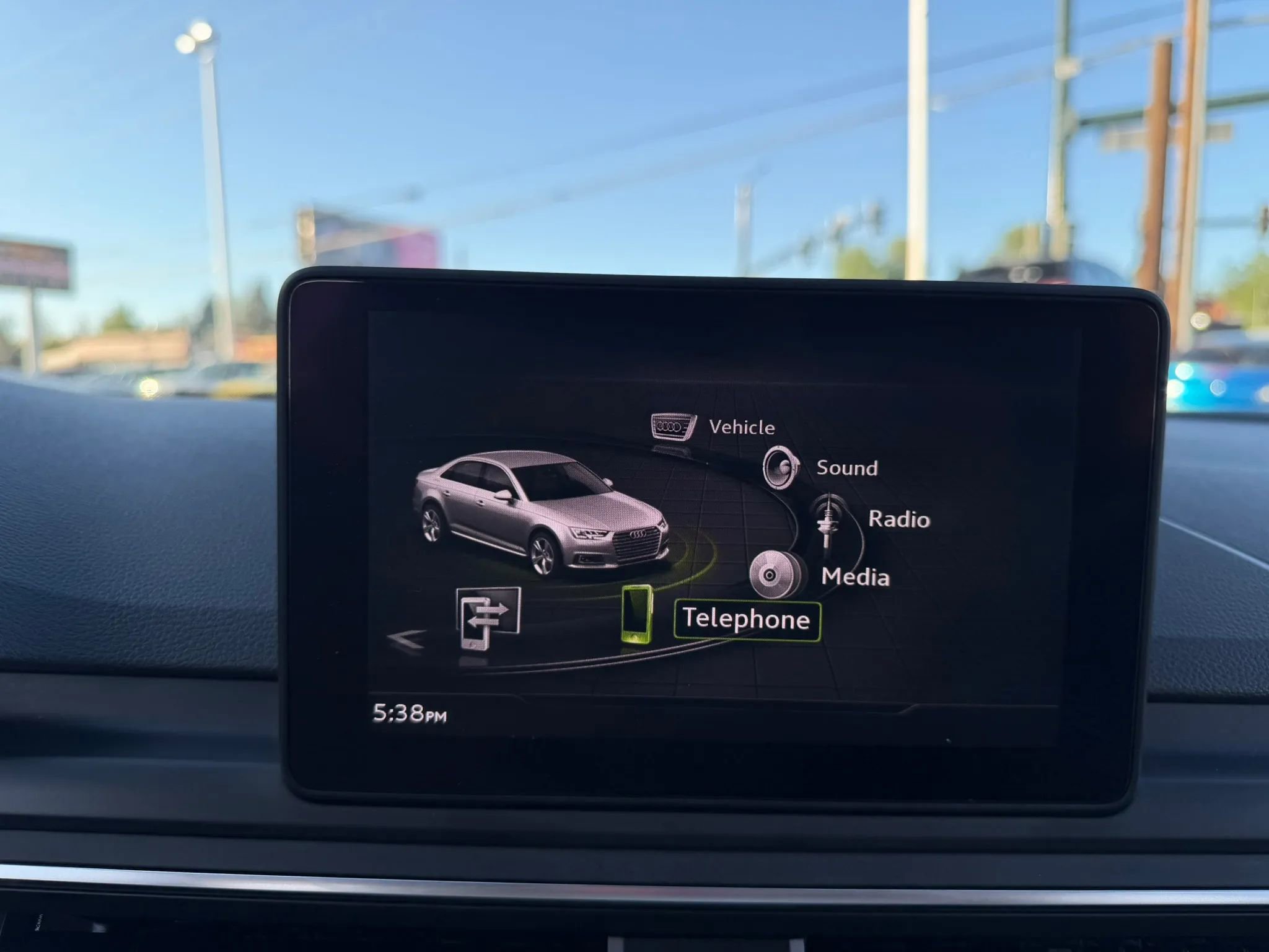 Used 2018 Audi A4 2.0T Ultra Premium w/ Convenience Package FWD image 24