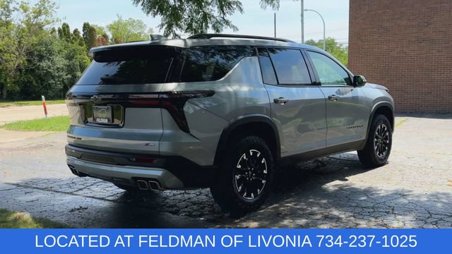 Certified 2025 Chevrolet Traverse Z71 w/ Driver Confidence Package AWD/4WD image 8