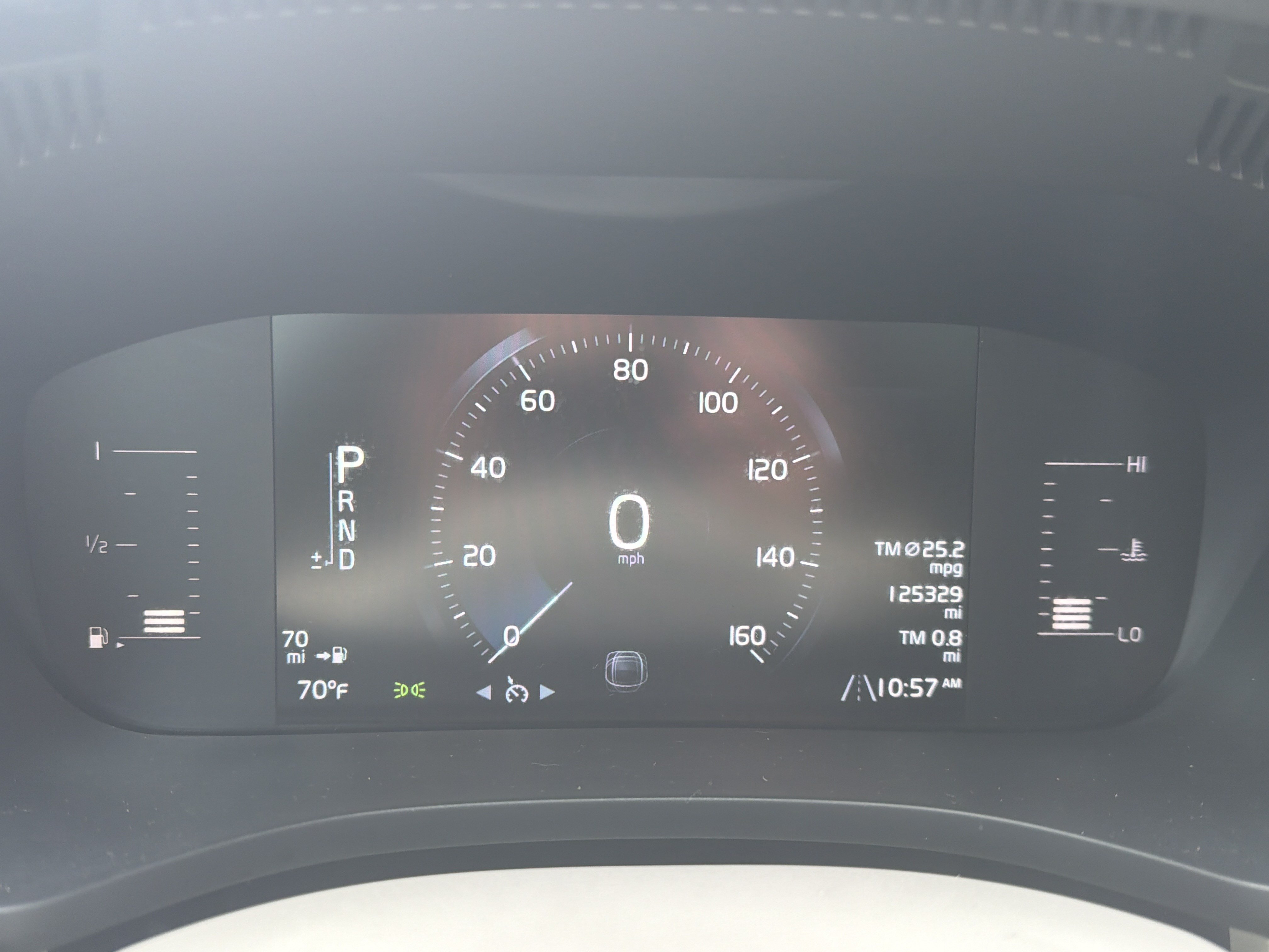 Used 2019 Volvo XC60 T5 Momentum w/ Premium Package FWD image 21