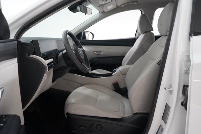 Used 2025 Hyundai Tucson SEL image 16