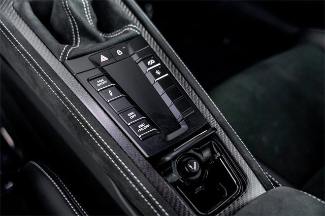 Used 2025 Porsche 718 Cayman GT4 RS image 44