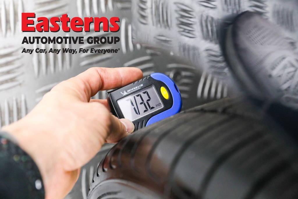 Used 2023 Genesis G70 2.0T image 30