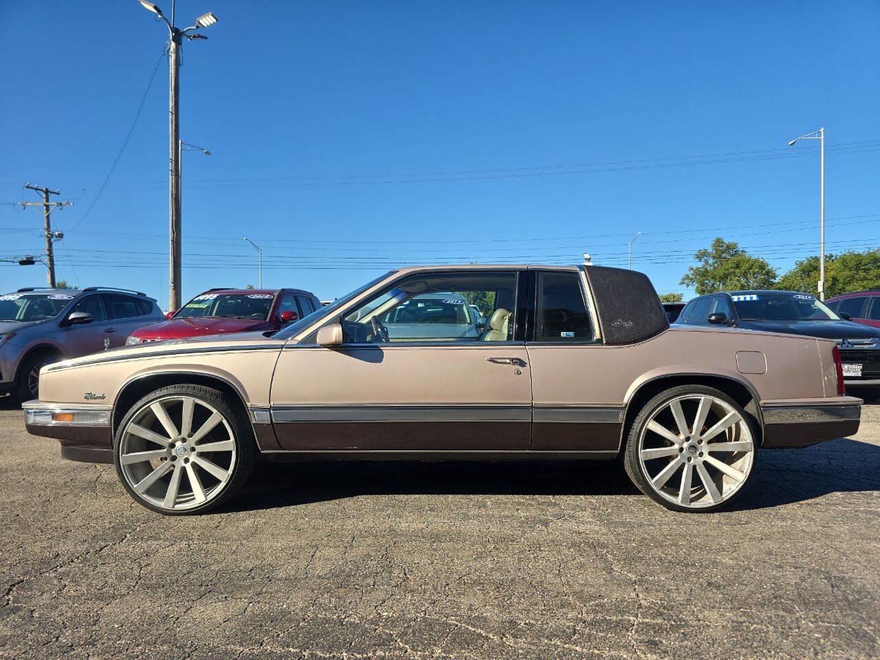 Used 1989 Cadillac Eldorado Coupe FWD image 3