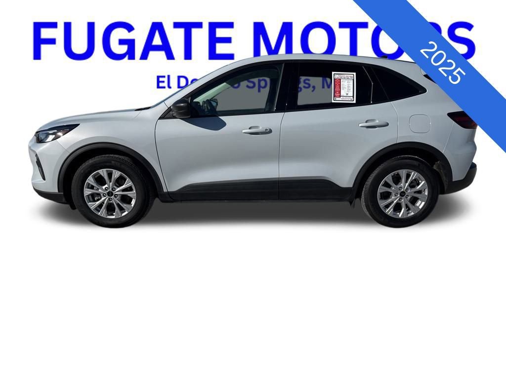 Used 2025 Ford Escape Active image 2