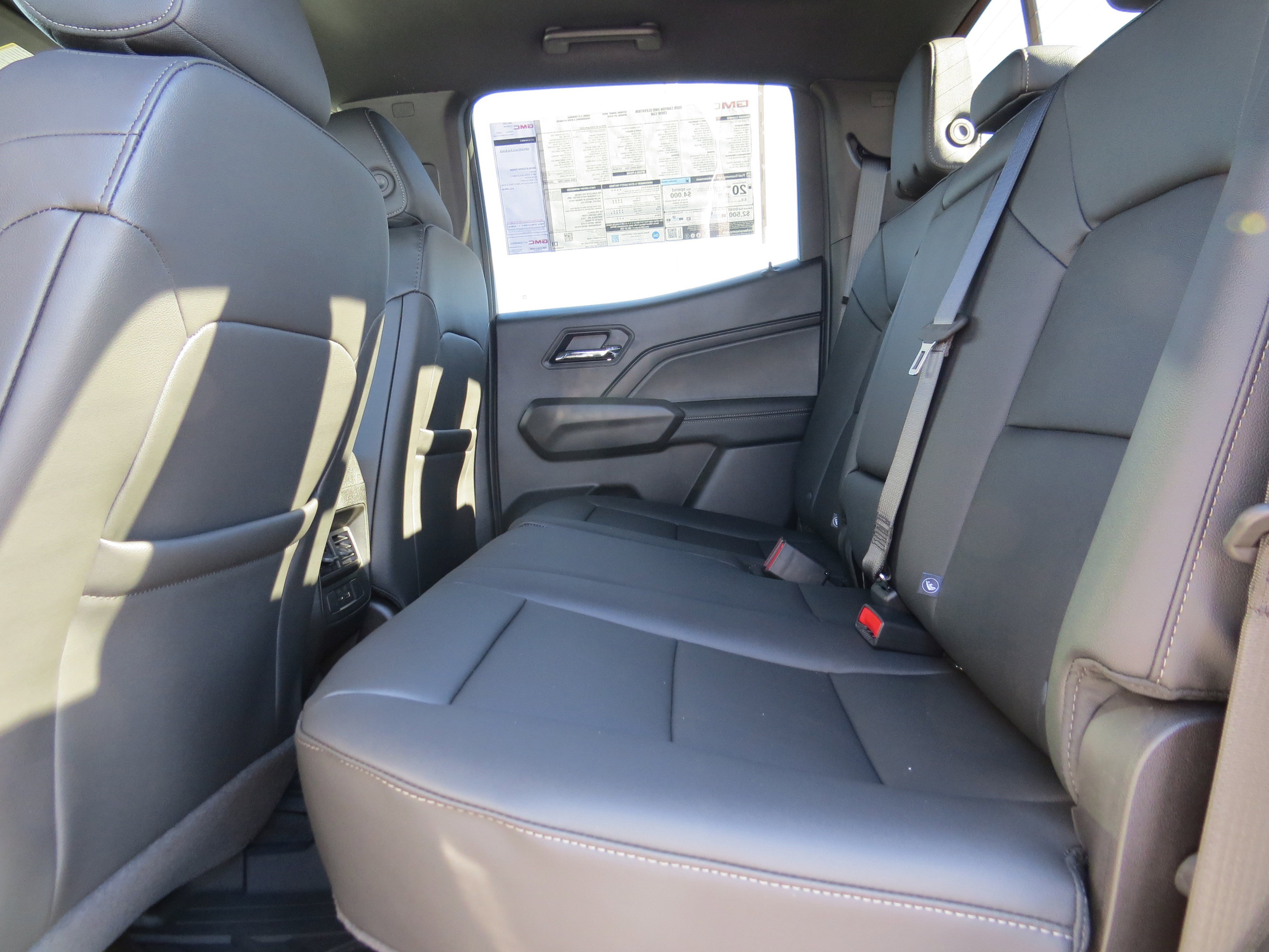 New 2026 GMC Canyon Elevation w/ Convenience Package image 16