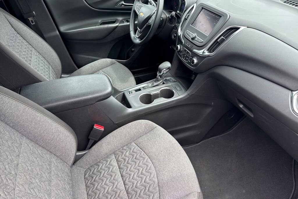 Used 2024 Chevrolet Equinox LT AWD/4WD image 25