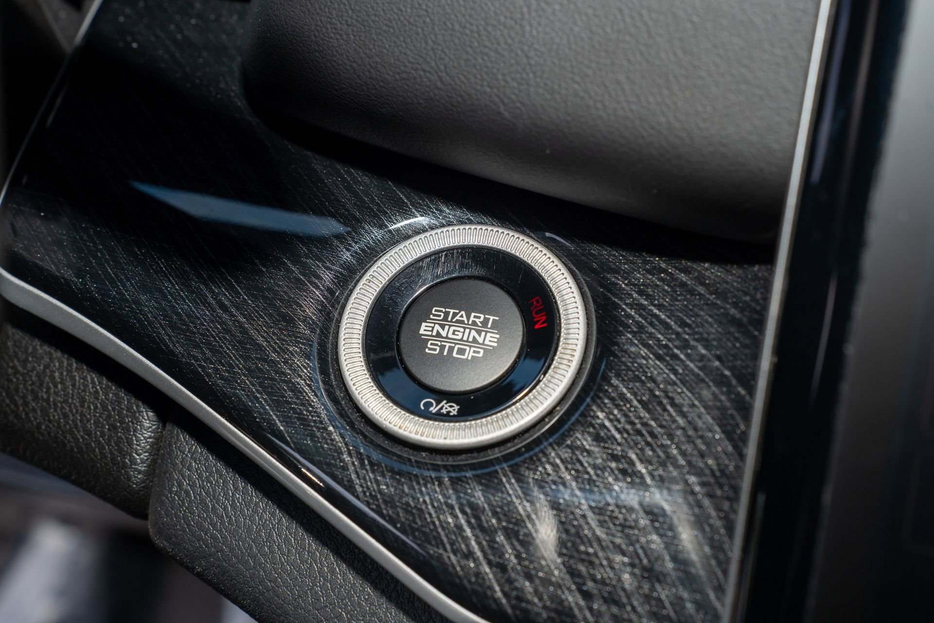 Used 2023 Jeep Grand Cherokee Trailhawk w/ Luxury Tech Group III image 33