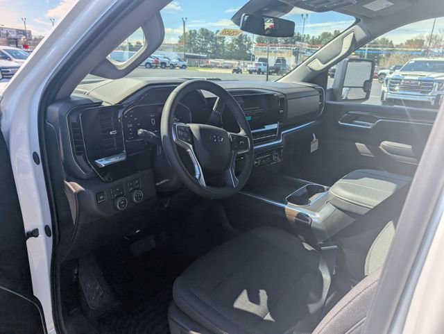 New 2026 Chevrolet Silverado 3500 LT w/ Trail Boss Package image 13