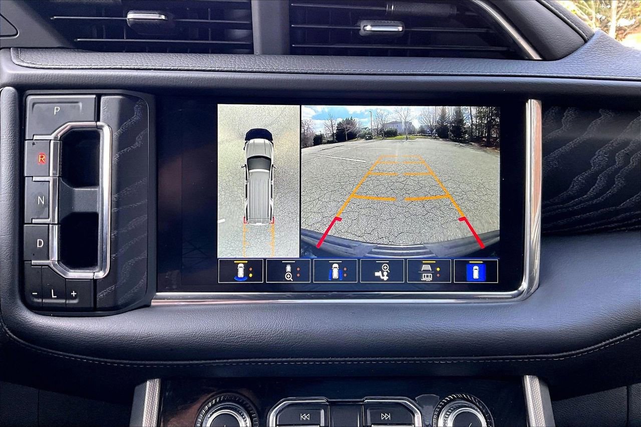 Used 2023 GMC Yukon Denali image 13