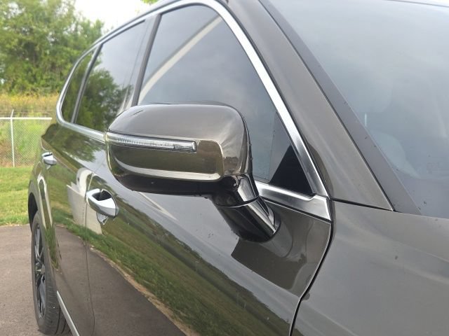 Used 2022 Kia Telluride SX FWD image 5