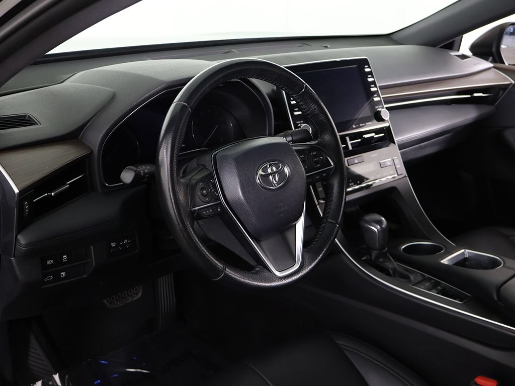 Used 2019 Toyota Avalon XLE w/ Moonroof Package FWD image 27