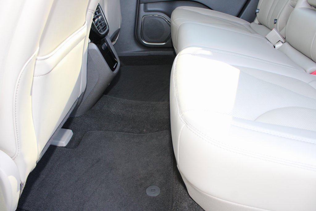 Used 2023 Lincoln Nautilus Reserve w/ Cargo Utility Package image 28