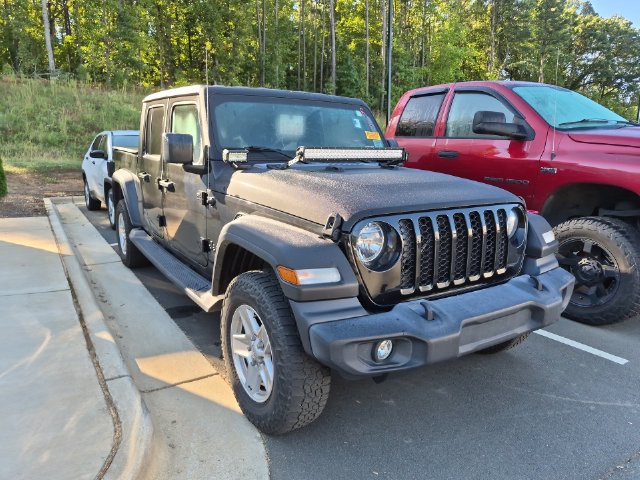 Used 2020 Jeep Gladiator Sport w/ Quick Order Package 24S AWD/4WD image 6