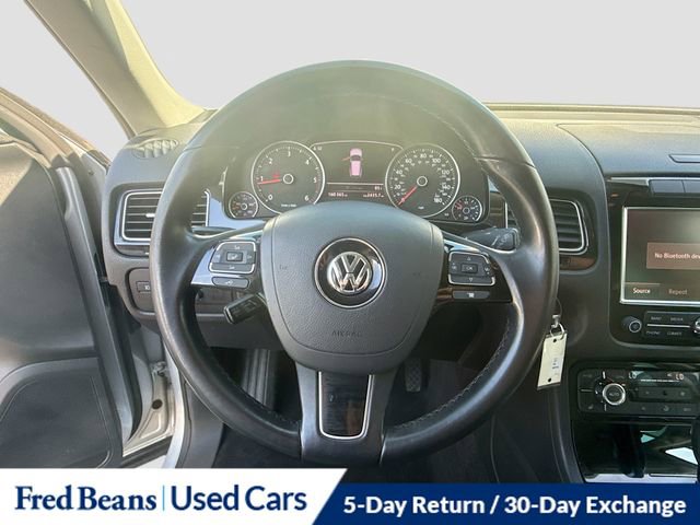 Used 2012 Volkswagen Touareg Sport AWD/4WD image 15