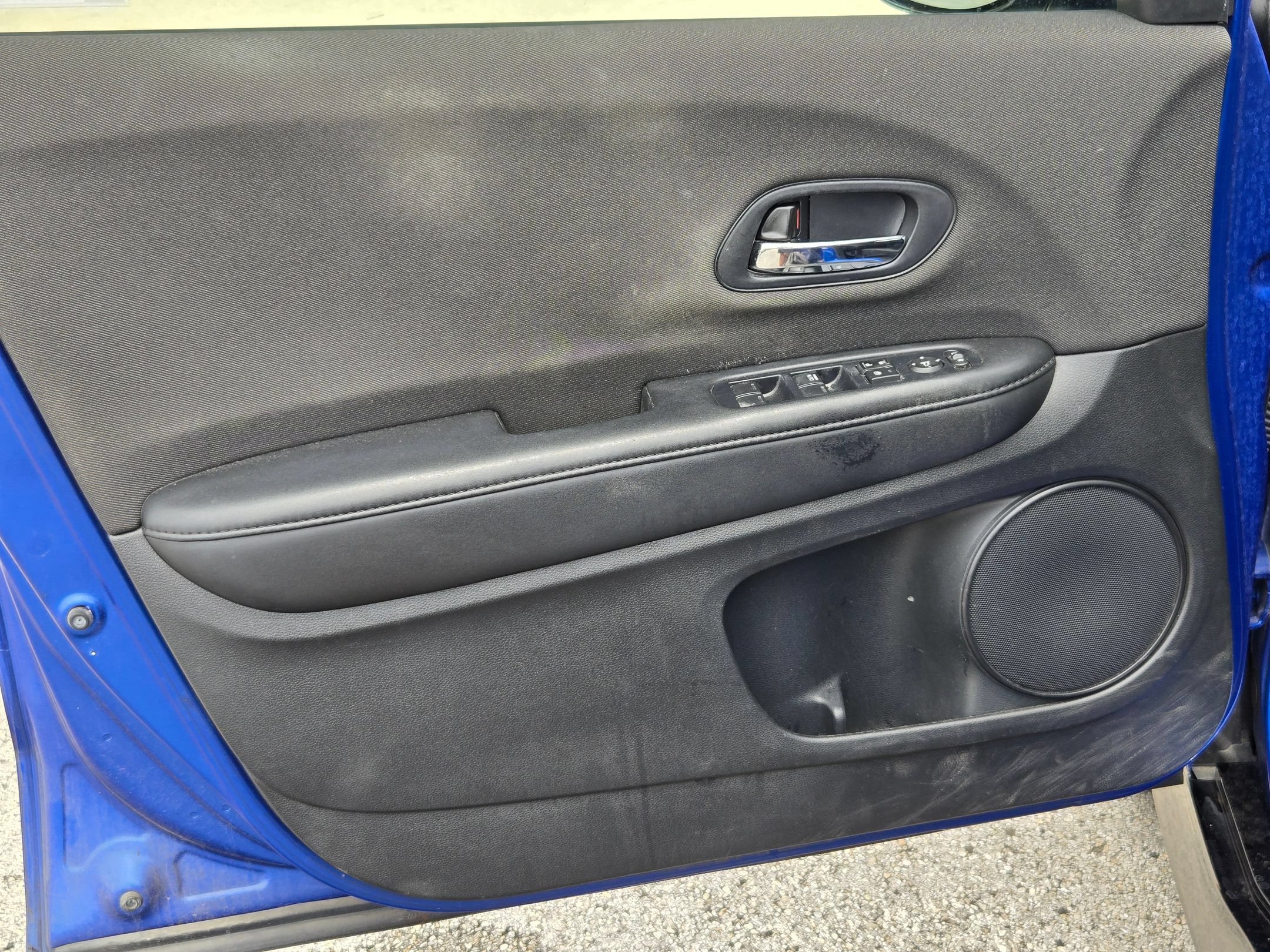 Used 2019 Honda HR-V Sport image 10