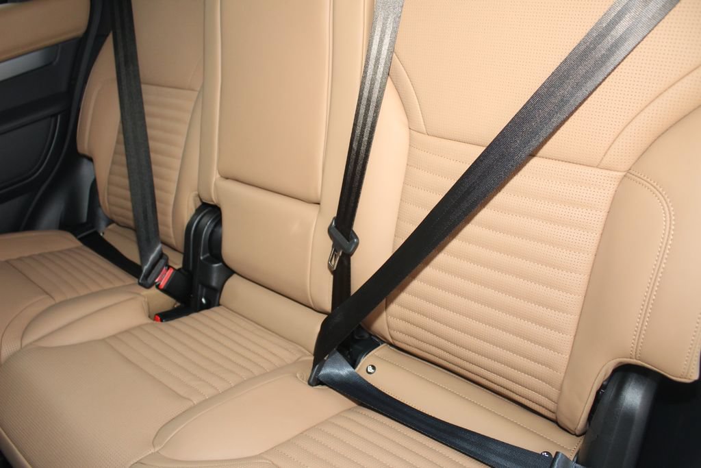 New 2026 Land Rover Discovery Limited Edition AWD/4WD image 22