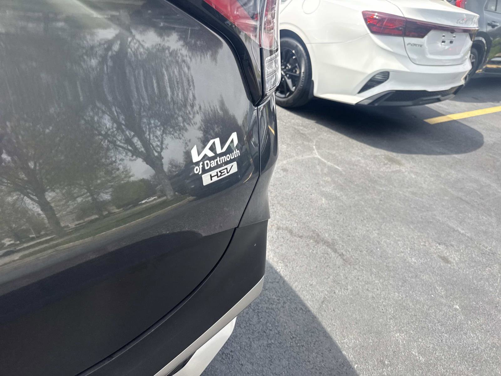 Used 2023 Kia Sportage LX AWD/4WD image 6