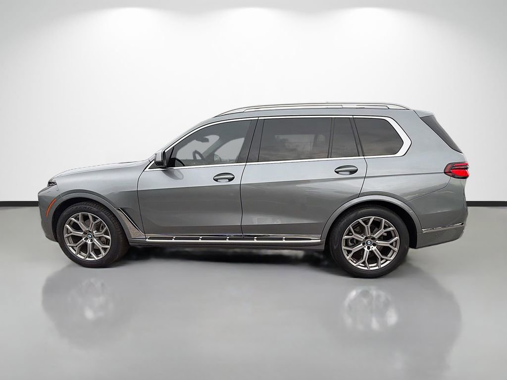 Used 2024 BMW X7 xDrive40i image 6