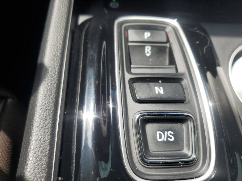 Used 2025 Honda Pilot Elite image 23