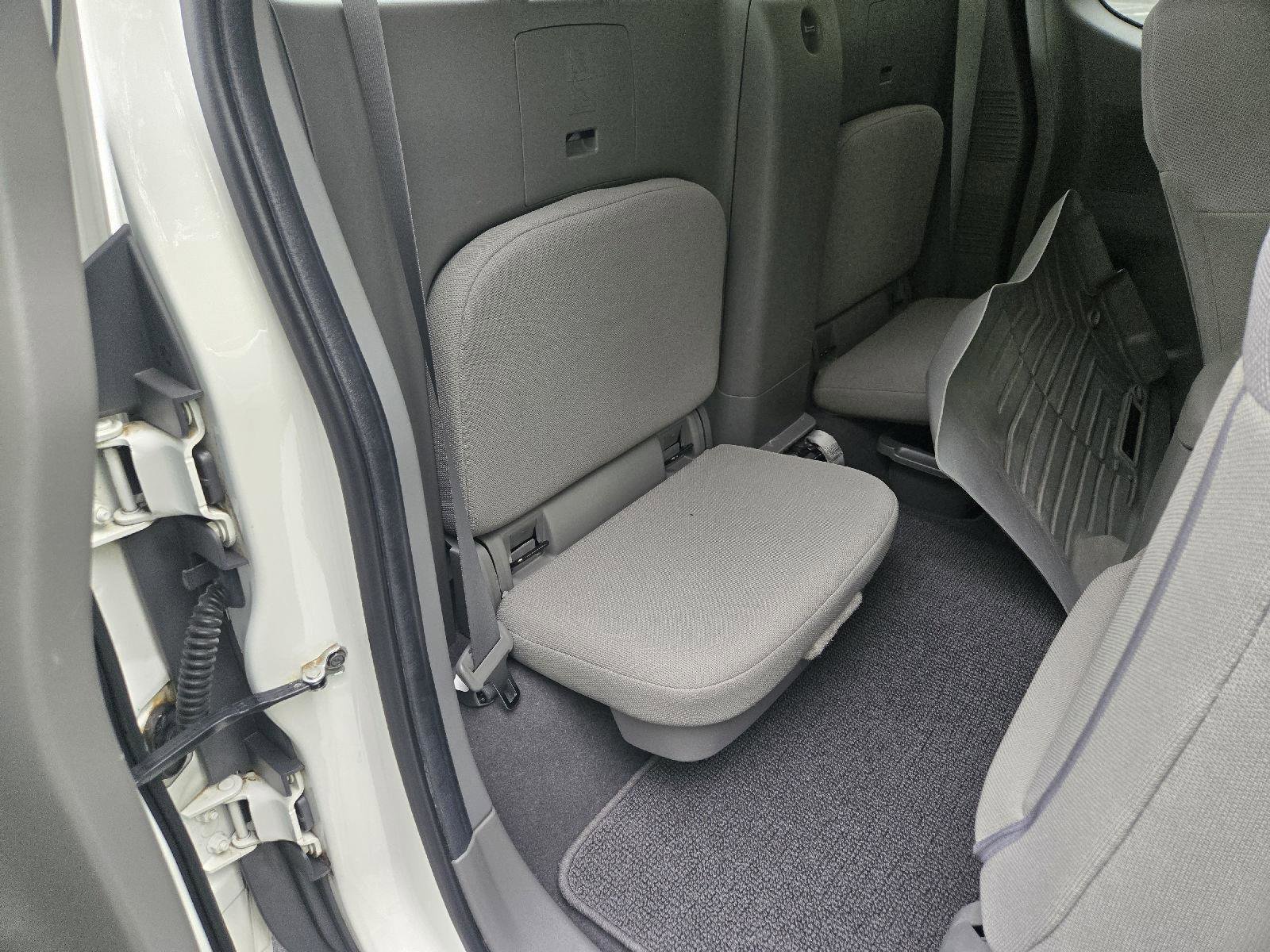 Used 2019 Nissan Frontier S RWD image 24