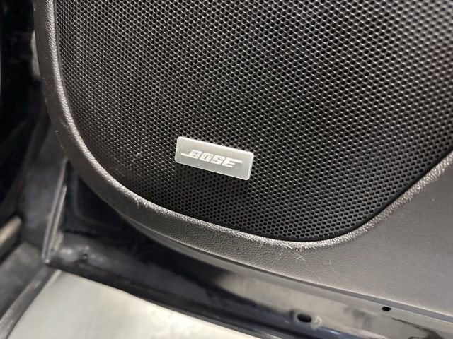 Used 2017 GMC Acadia SLT image 30