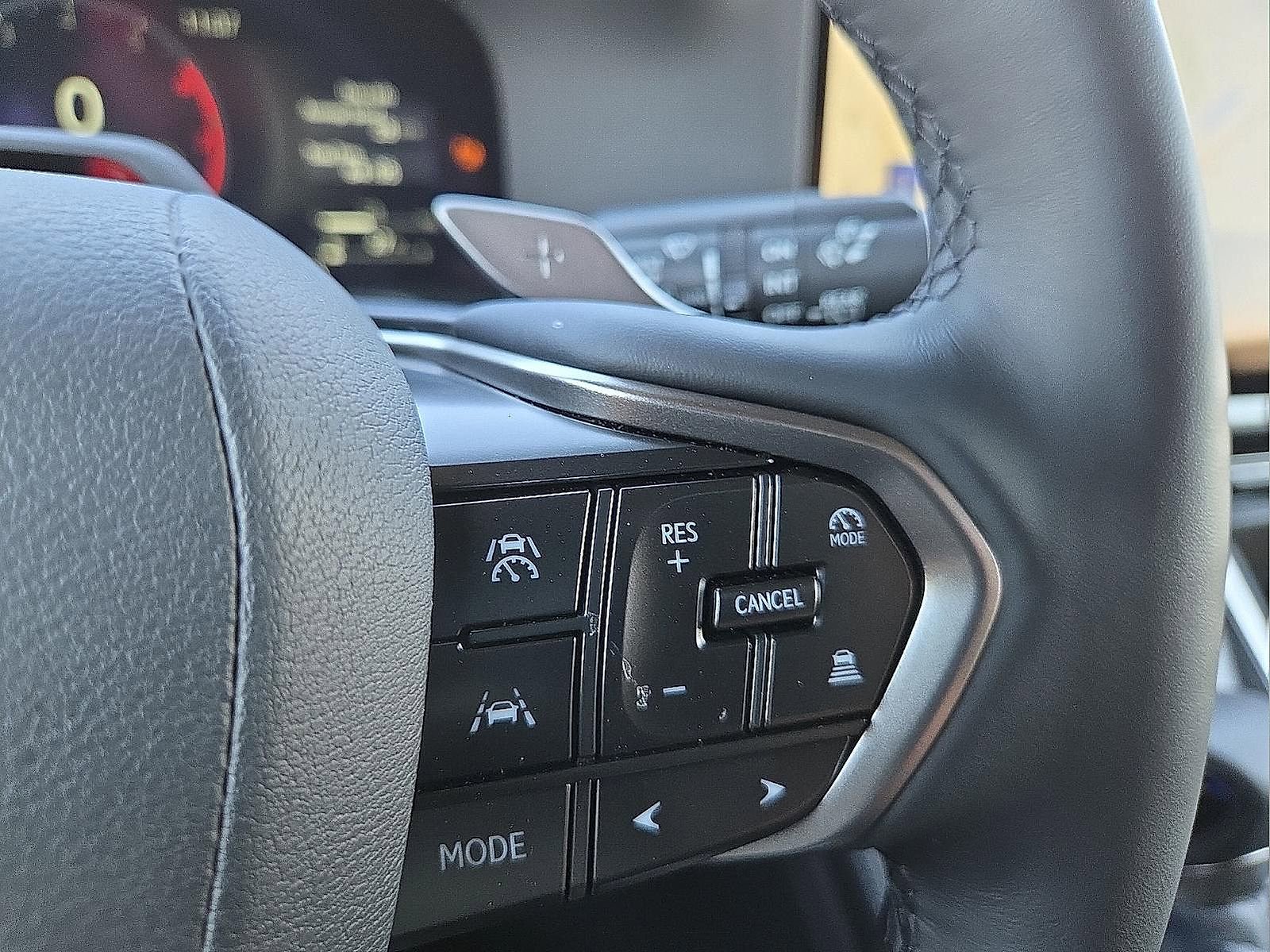 Used 2026 Lexus GX 550 image 18