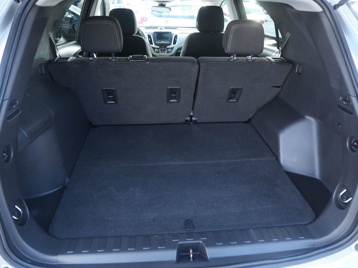 Used 2021 Chevrolet Equinox LS w/ LS Convenience Package AWD/4WD image 21
