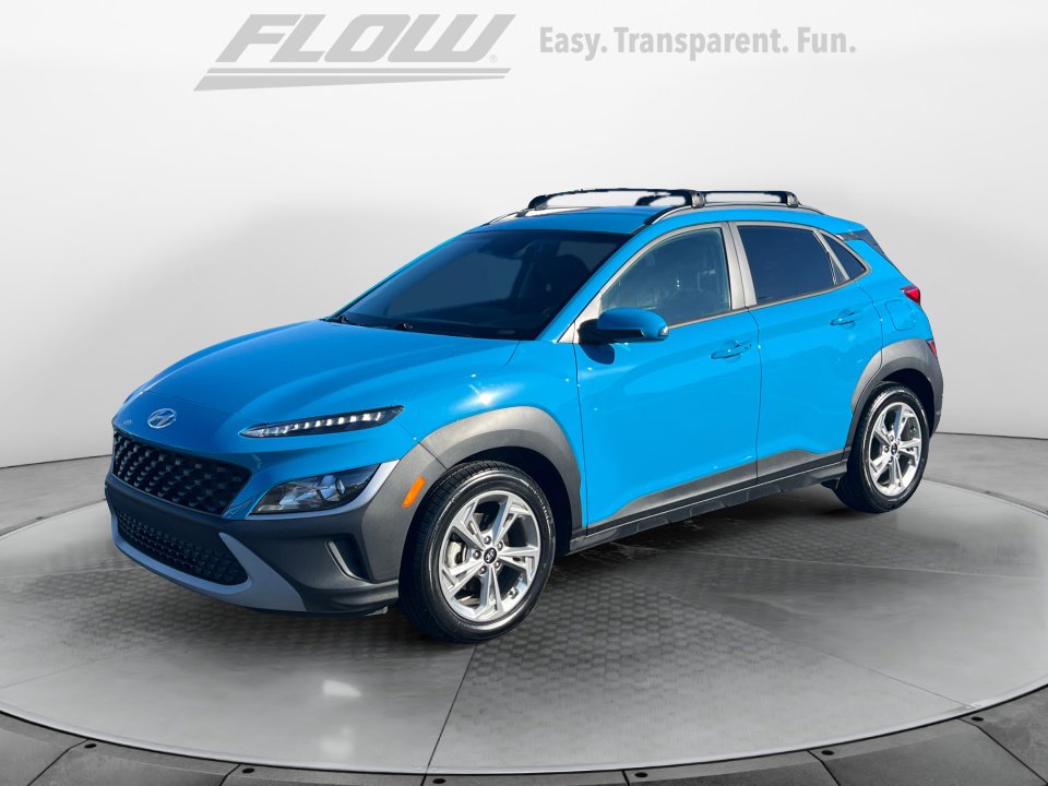 Used 2023 Hyundai Kona SEL image 3