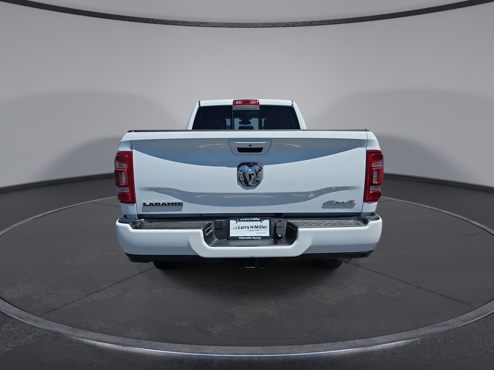 Used 2024 RAM 2500 Laramie AWD/4WD image 7