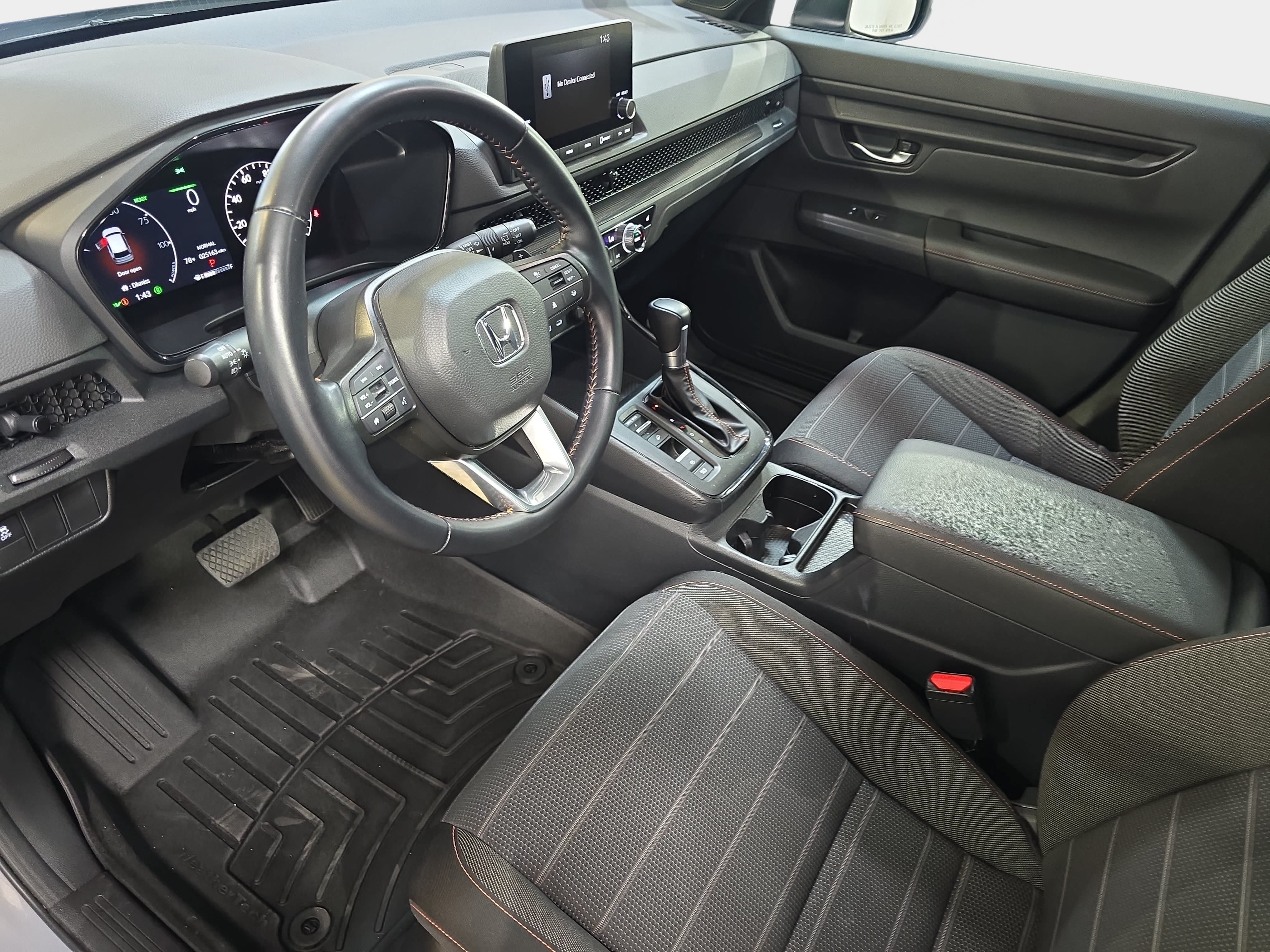 Used 2025 Honda CR-V Sport image 14