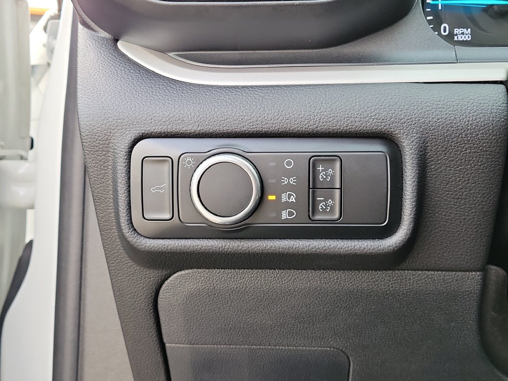 Used 2023 Ford Explorer XLT RWD image 26