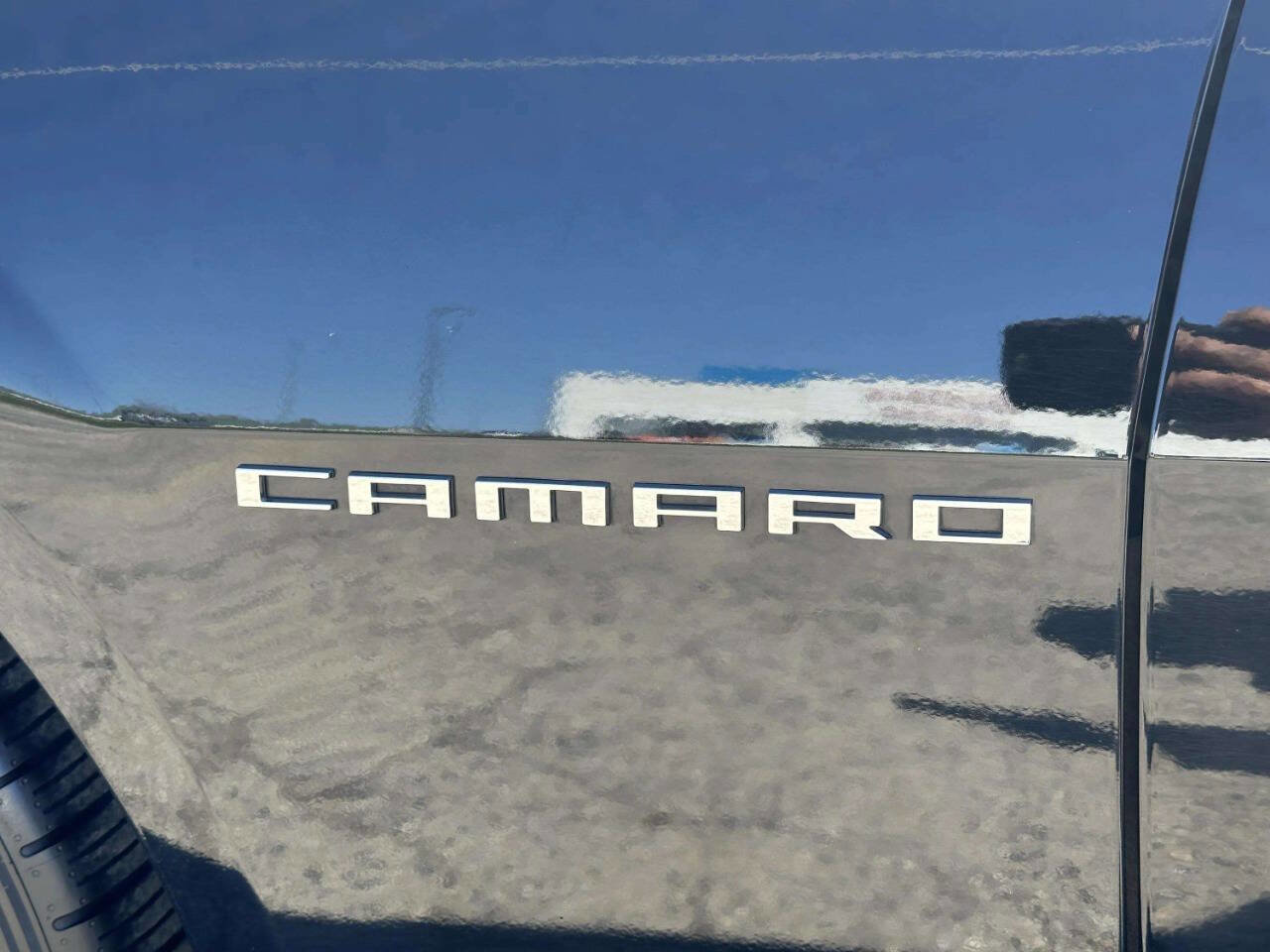 Used 2015 Chevrolet Camaro LT RWD image 29