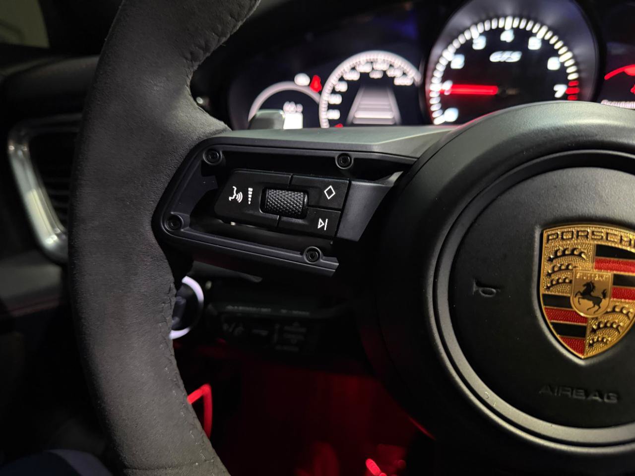 Used 2023 Porsche Panamera GTS w/ Premium Package AWD/4WD image 33