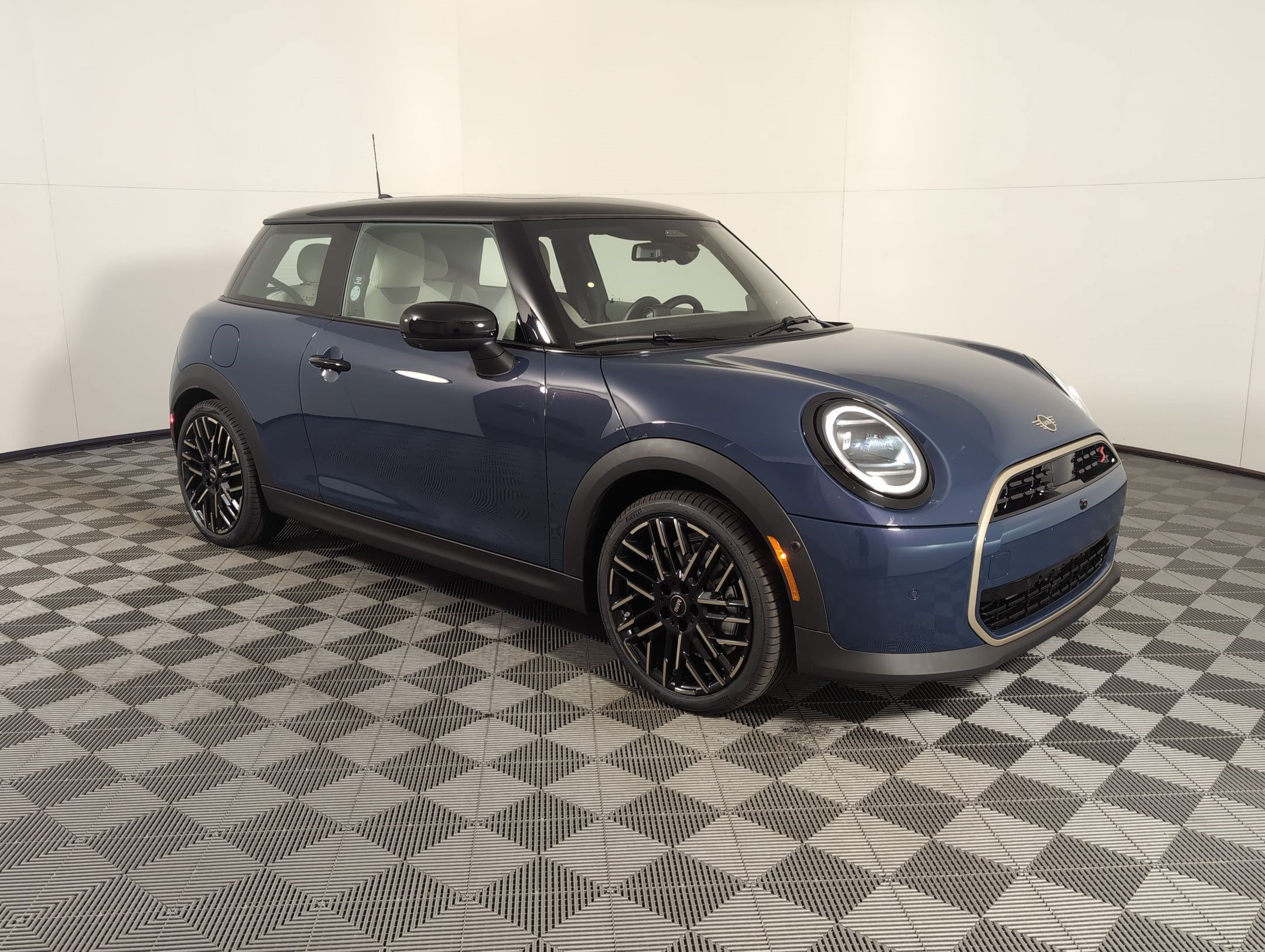 New 2026 MINI Cooper S FWD image 5