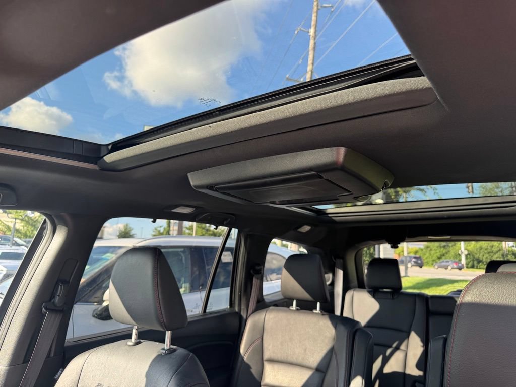 Used 2022 Honda Pilot Black Edition image 16