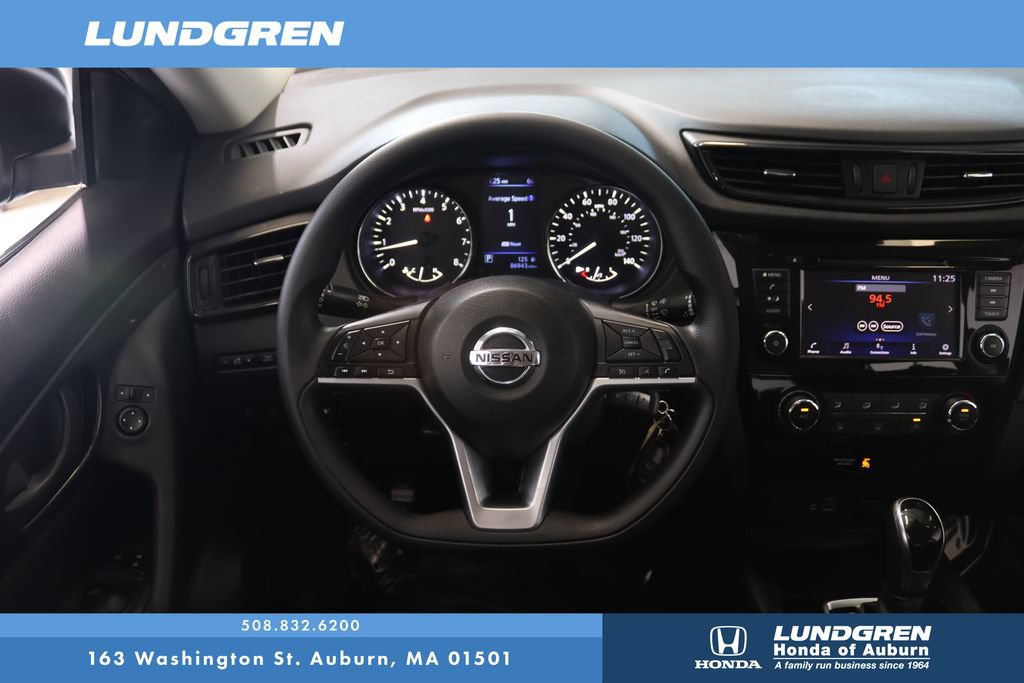 Used 2019 Nissan Rogue S AWD/4WD image 17