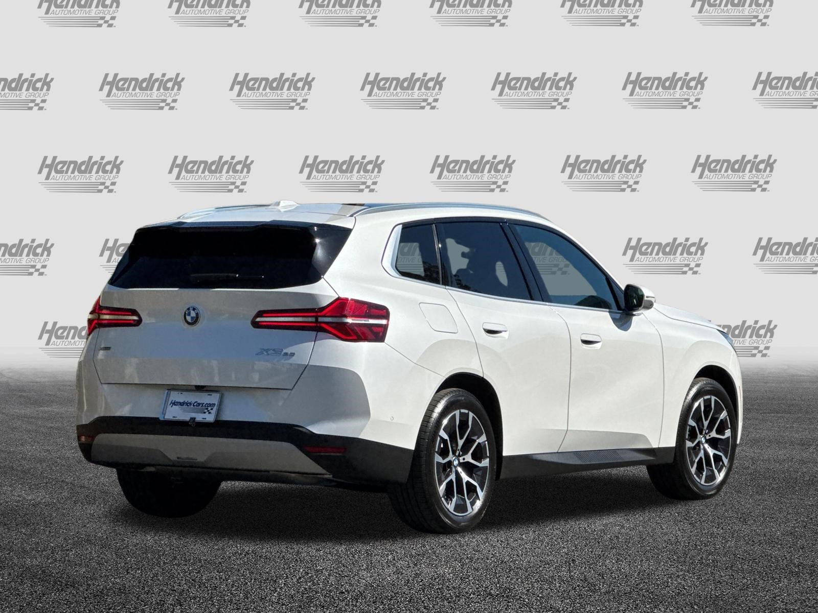 Used 2026 BMW X3 xDrive30i w/ Premium Package AWD/4WD image 5