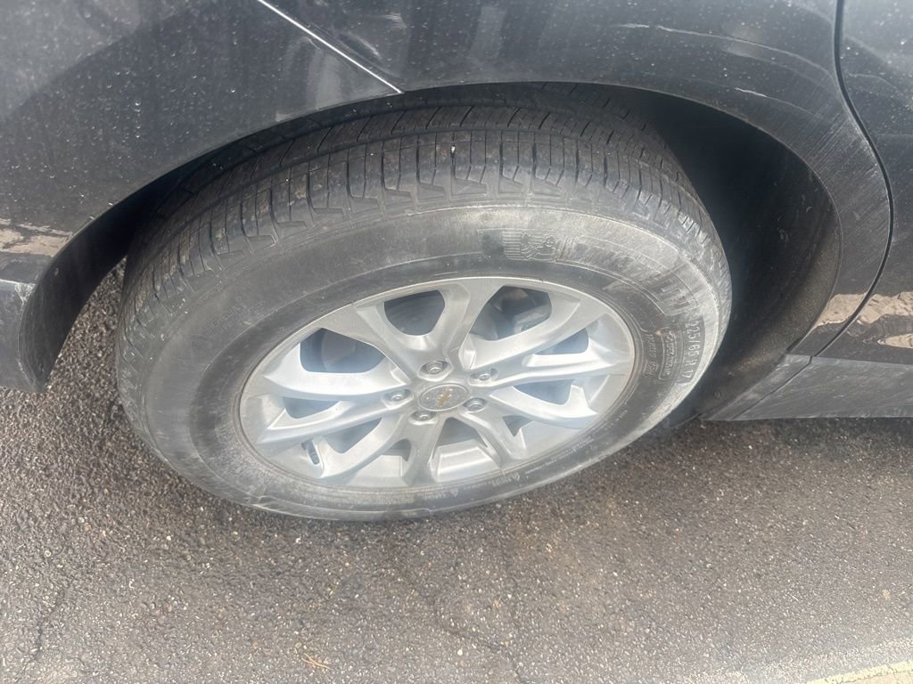 Used 2021 Chevrolet Equinox LT image 4