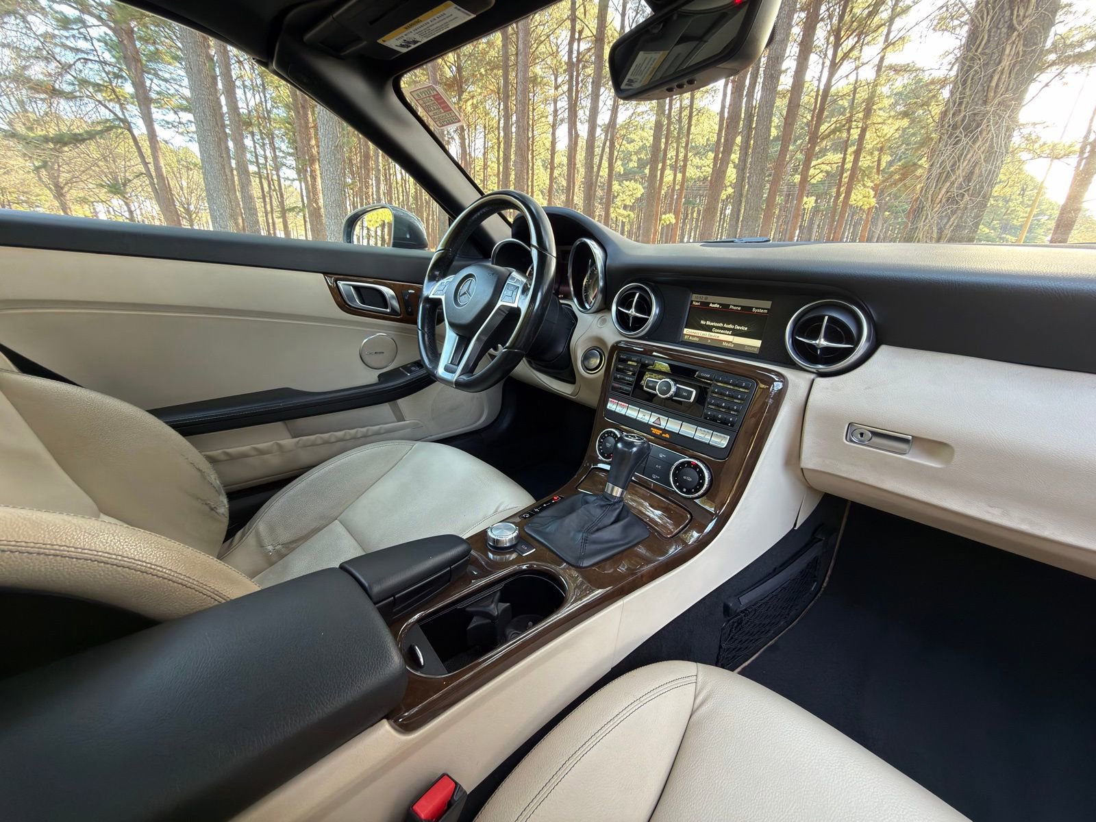 Used 2015 Mercedes-Benz SLK 250 image 12