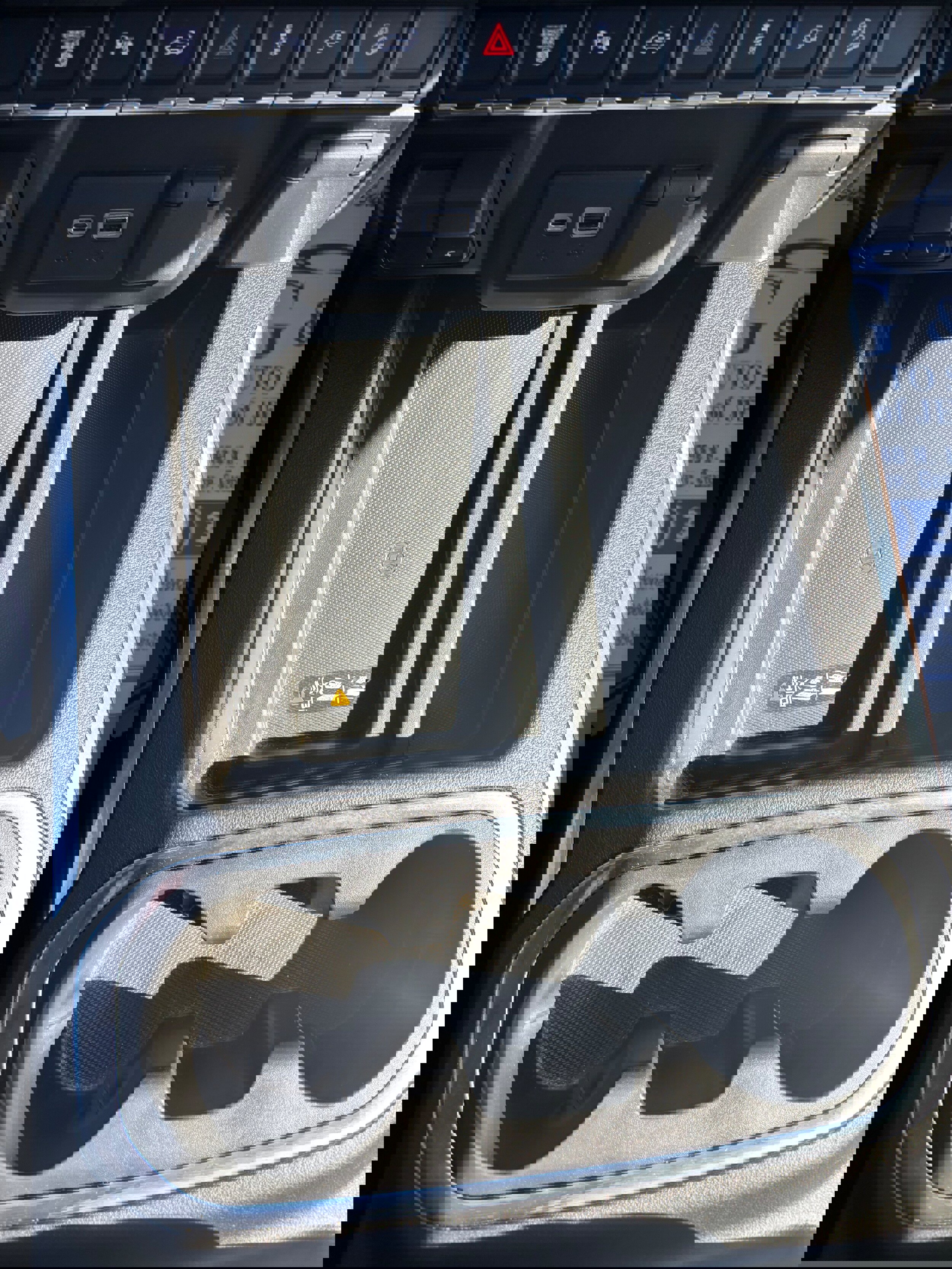 Used 2022 GMC Sierra 2500 SLT w/ SLT Premium Package image 18