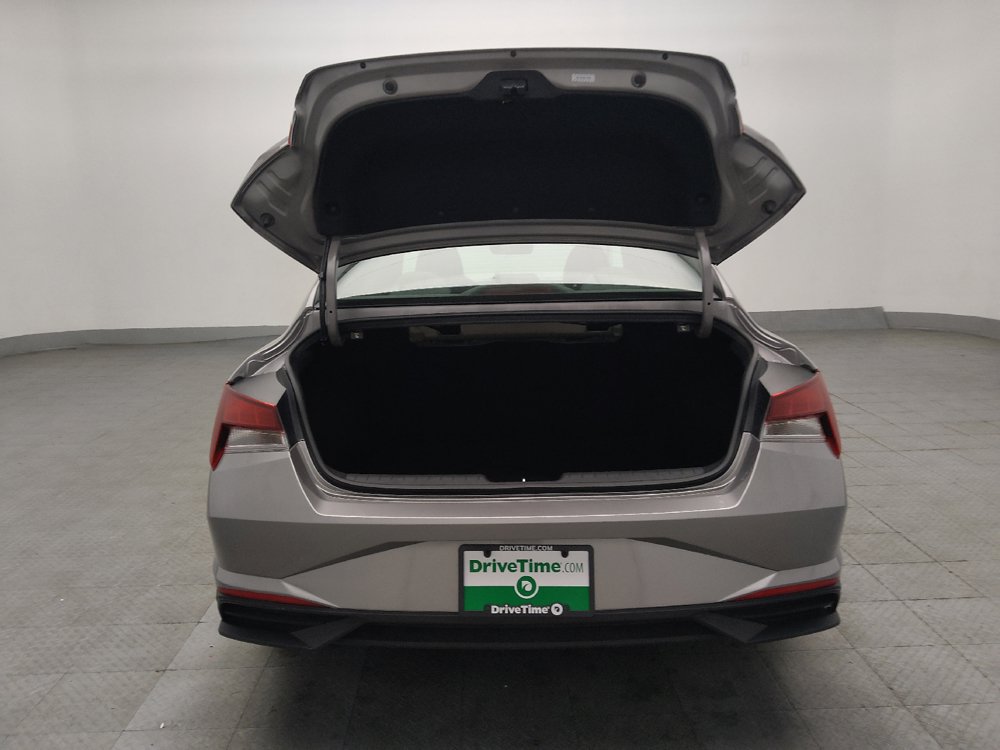 Used 2022 Hyundai Elantra SEL w/ Convenience Package FWD image 29