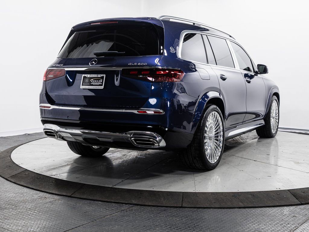 Used 2024 Mercedes-Benz Maybach GLS 600 4MATIC image 35