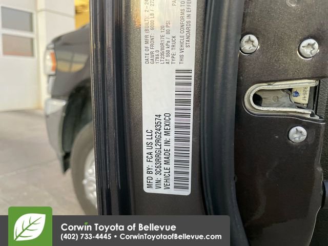 Used 2024 RAM 3500 Tradesman w/ Chrome Appearance Group image 25