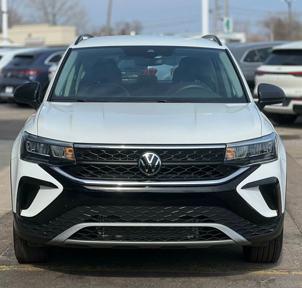 Used 2024 Volkswagen Taos S FWD image 34