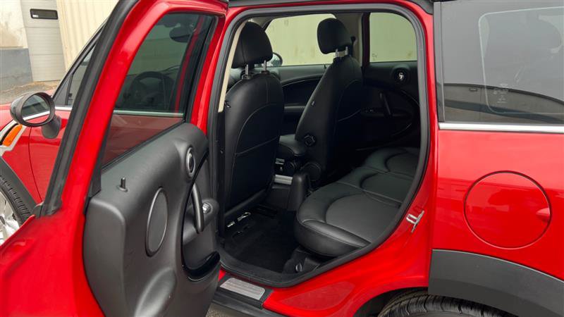 Used 2014 MINI Cooper Countryman FWD image 24