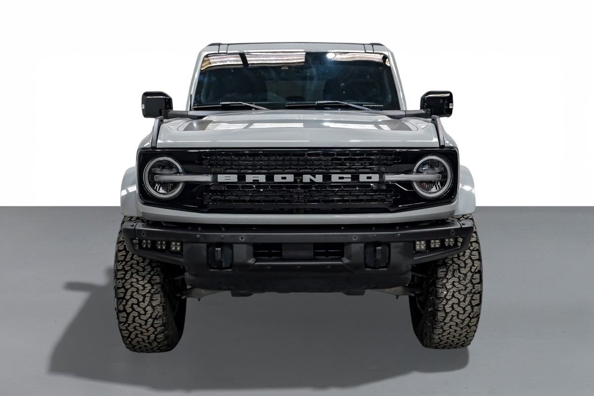 Used 2021 Ford Bronco First Edition image 3