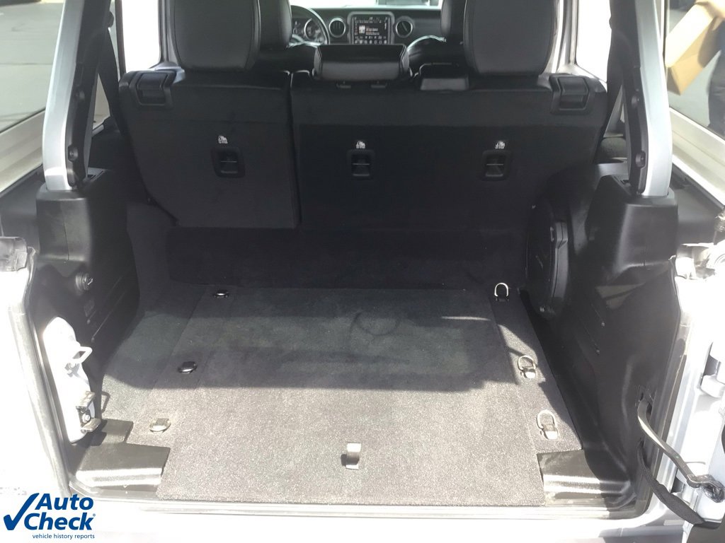 Used 2022 Jeep Wrangler Unlimited Sahara 4xe w/ Cold Weather Group image 17